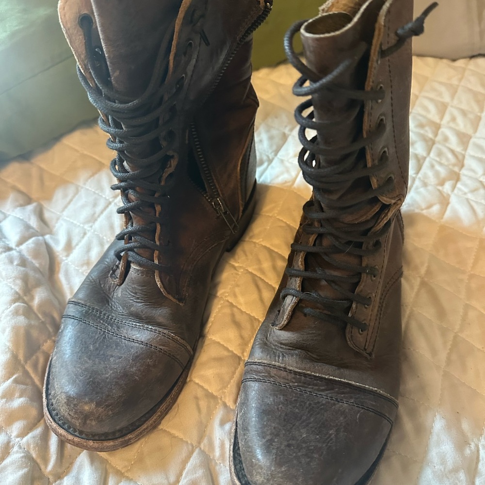 Women’s Freebird boots